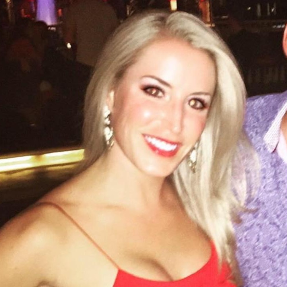 Meet your Posher, Brooke